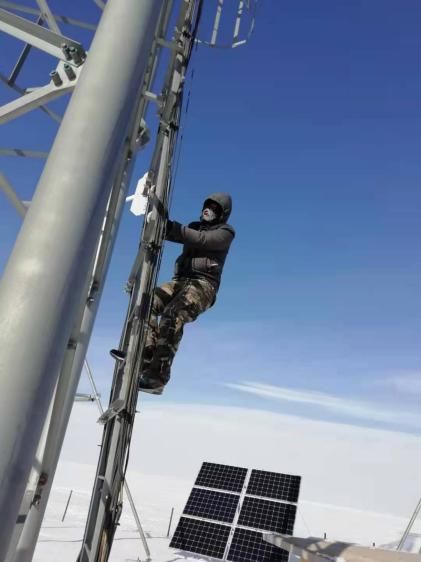 浴“雪”奋战 内蒙古移动抗低温保通信纪实